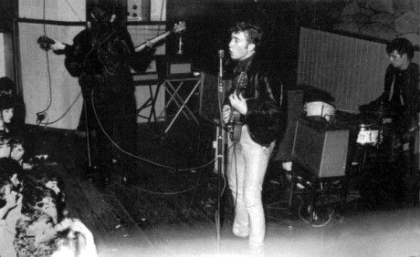 1961 August 19 Warming-up for performance at Aintree Institute