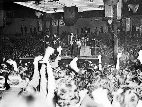 beatles1964 Sydney june 1964.jpg