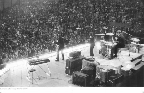 BeatlesEssen6-25-66.jpg