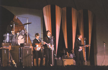 1964 Aug 23 Hollywood bowl