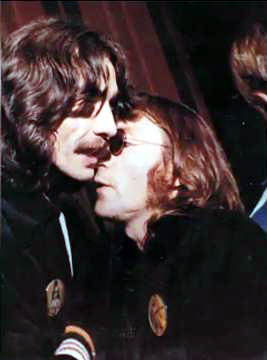 1974 Los Angeles - posledni foto George a Johna