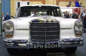 mercedes-600_4.jpg